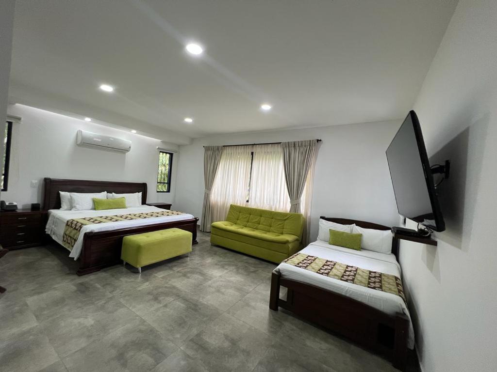 Finca Hotel San Jose Montenegro Buitenkant foto
